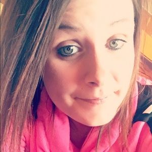 Meet your Posher, Tiff